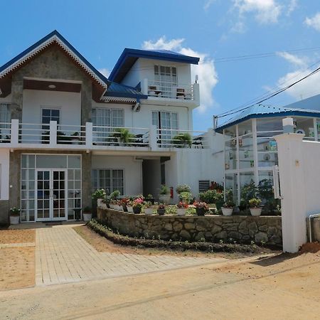 Hotel Blue Meadows Nuwaraeliya Nuwara Eliya Exterior foto